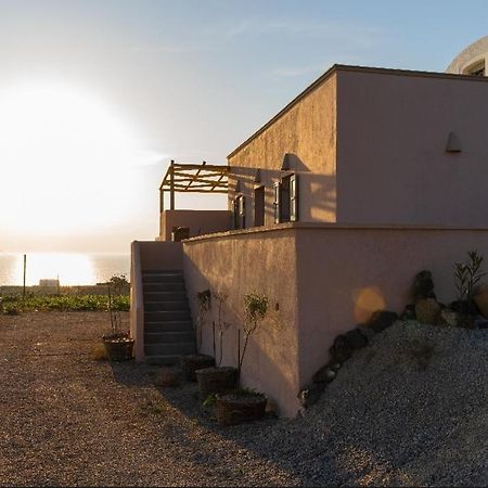 The Lighthouse Sunset View Suites Akrotírion Exterior foto